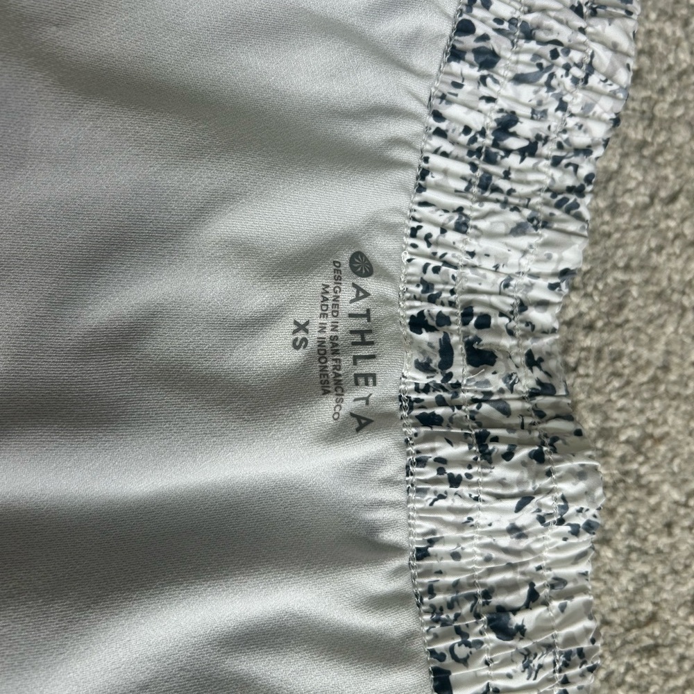Athleta Women's Black and White Athletic Shorts - Picture 3 of 5